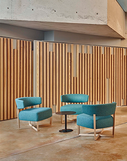 TAURO Wood Lounge