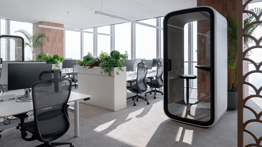 Case Study: A Sleek, Dynamic Fit-Out for Adyen