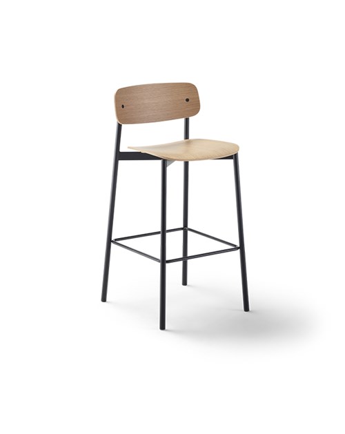 BASIS bar stool